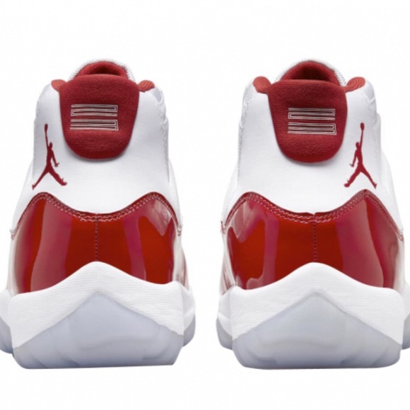 S🚫LD NIB MEN’S AIR JORDAN 11 CHERRY RED SIZE: 9 DROP DATE: 12/10/22 - Picture 14 of 15
